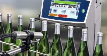Effiziente Kennzeichnungssysteme für die Getränkeindustrie von Bluhm (Foto: Bluhm Systeme)