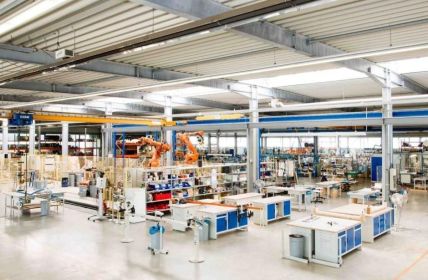Partzsch digitalisiert gesamte Kupferflachdrähteproduktion mit LOGSOL für präzise (Foto: LOGSOL GmbH)