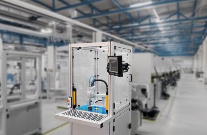 Modulzelle für flexible Roboterintegration mit SensorBoard-Technologie und hochpräziser (Foto: RK Rose+Krieger)