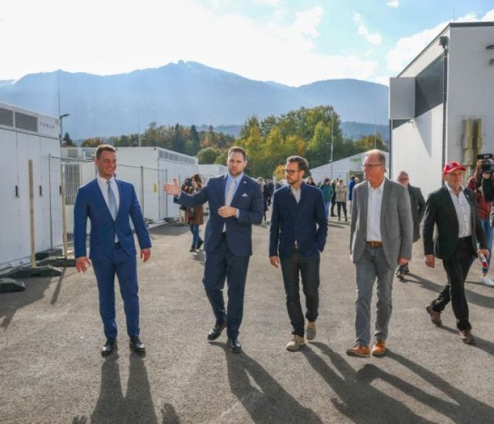 Tour durch das Kraftwerksgelände mit CFO Matija Dolinar (Foto: Thomas Hude)