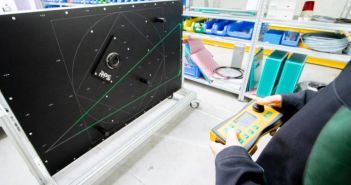 Modulares Zubehör erweitert ProDirector 7 für flexible industrielle (Foto: SL- Laser GmbH)