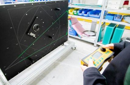 Modulares Zubehör erweitert ProDirector 7 für flexible industrielle (Foto: SL- Laser GmbH)