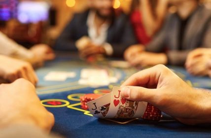 Mandant von CLLB erzielt 412.000 Euro Rückzahlung vor (Foto: AdobeStock - Studio Romantic - 278351306)